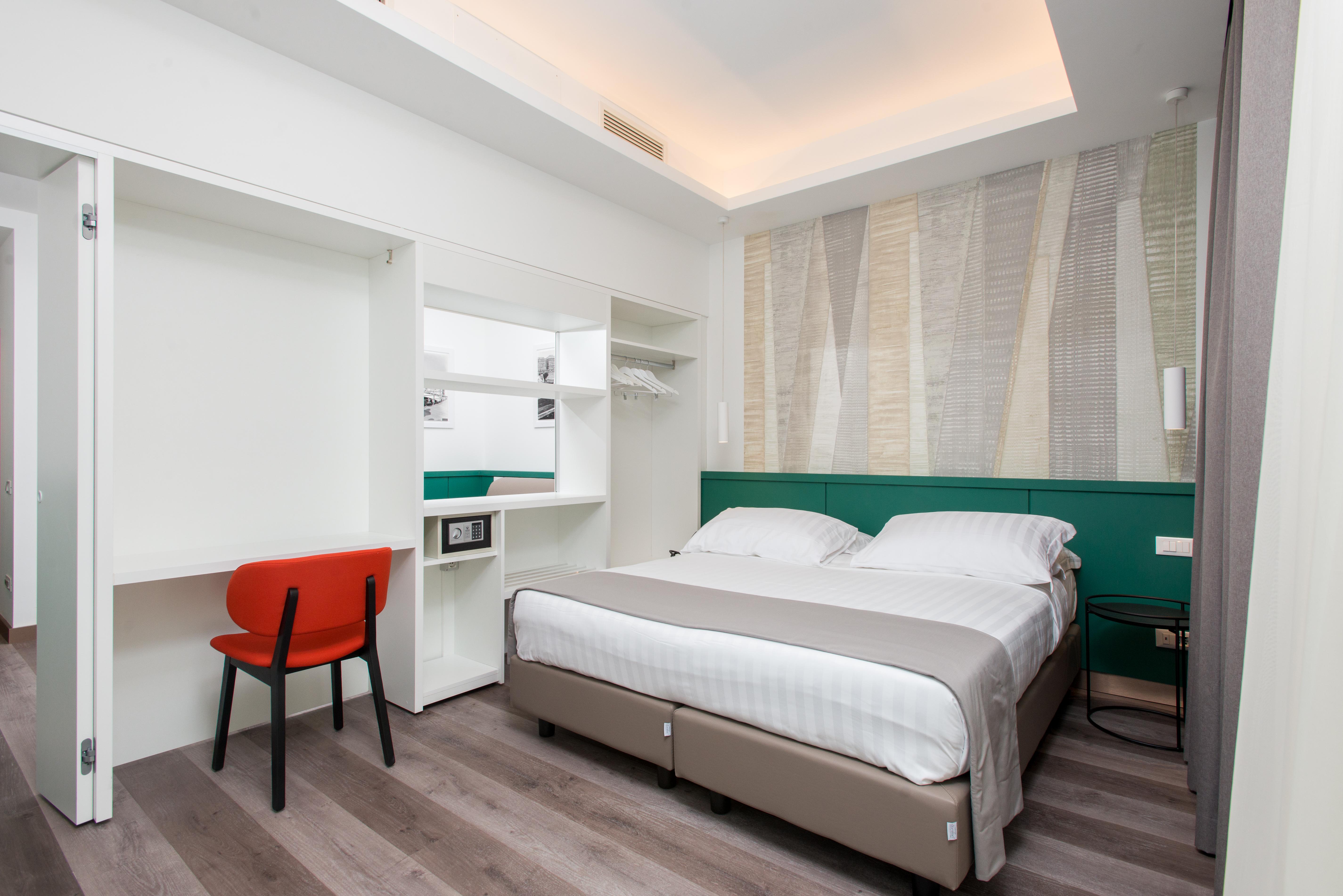 Smart Hotel Napoli Екстер'єр фото